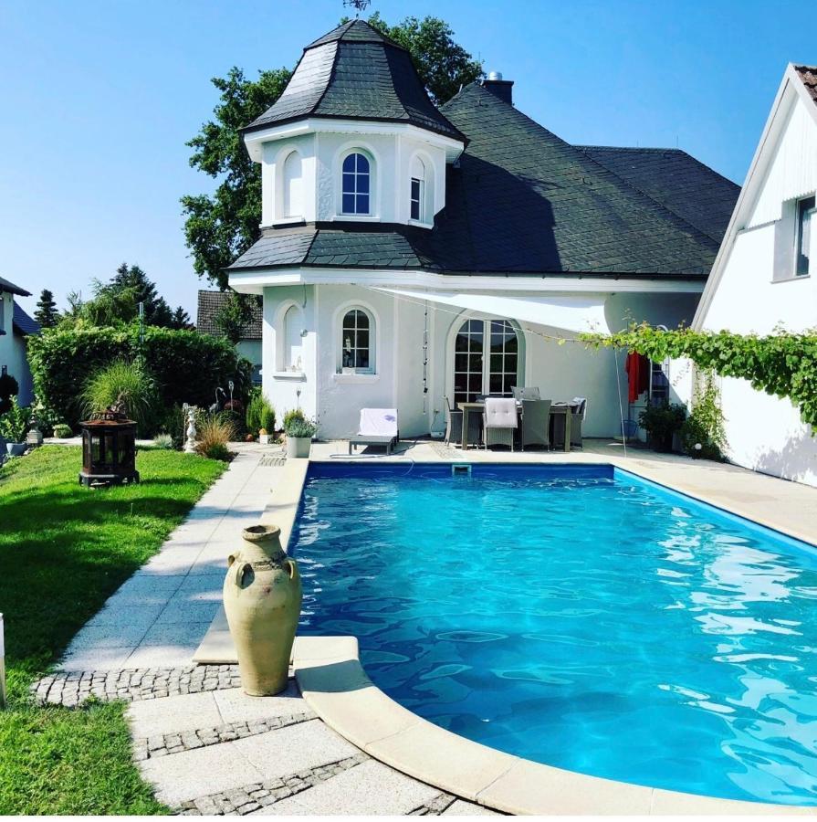Appartement B Our Guest At New Flat Nearby Dresden !!!pool!!! *